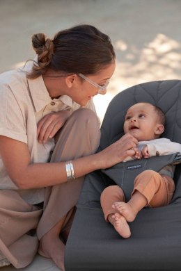 BABYBJORN - leżaczek BLISS Woven, Petal Quilt, Antracyt