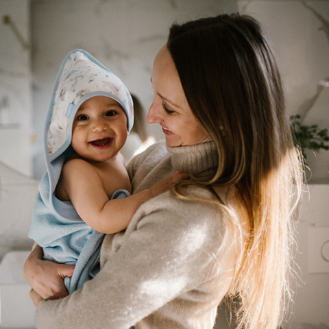 Babyono Okrycie kąpielowe frotte z kapturkiem 100x100cm niebieskie