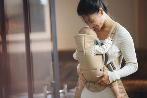 BABYBJORN MINI Woven - nosidełko, Beige