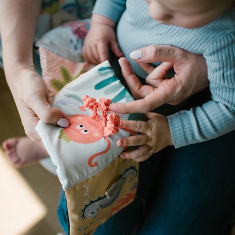 Babyono Dwustronna książeczka sensoryczna UNDER THE SEA