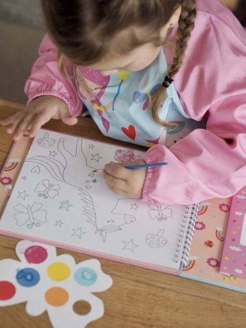 Tęczowe Wróżki Kreatywne Kolorowanki z Farbkami