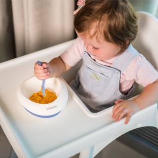 Babyono Miseczka z przyssawką i łyżeczką niebieska
