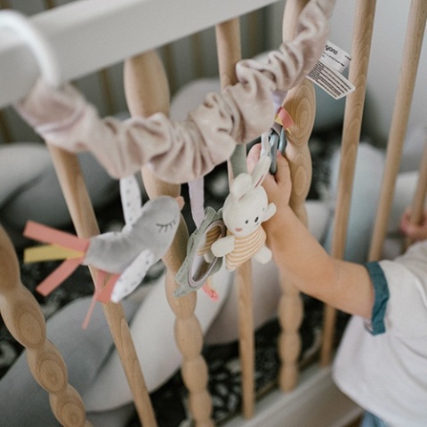 Babyono Zabawka edukacyjna - zawieszka do wózka i fotelika Nature