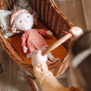 Petite&Mars Pluszowa laleczka lalka Sophie 0+ 35 cm