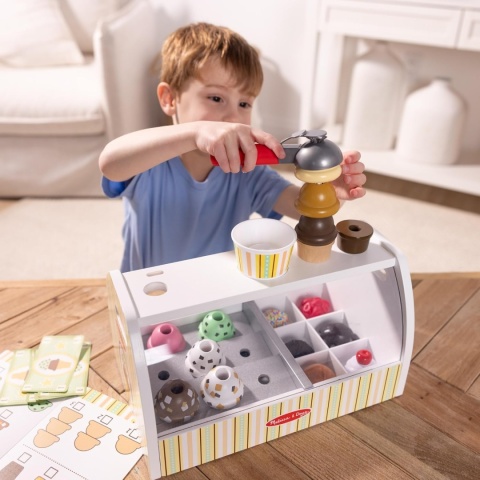 Drewniana lodziarnia Scoop & Serve Melissa & Doug 28 el.