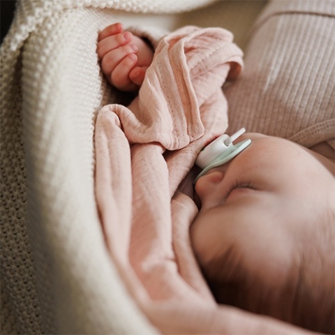 Babyono Pieluszki muślinowe marszczone różowe