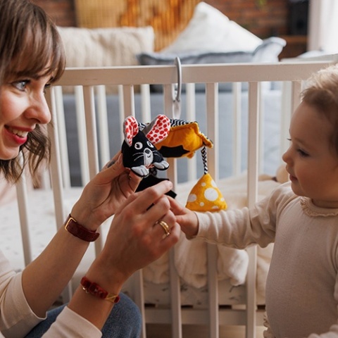 Babyono Karuzelka kontrastowa zawieszka do wózka Mouse