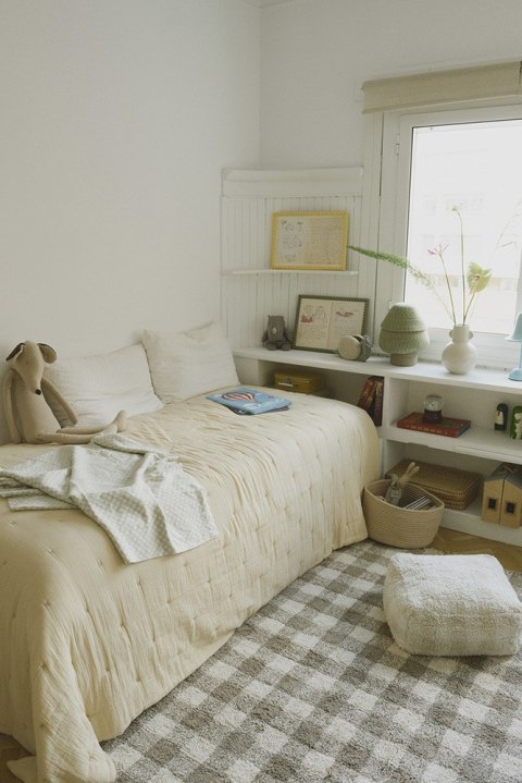 Pufa Vichy Ivory, Swan Lake, Lorena Canals