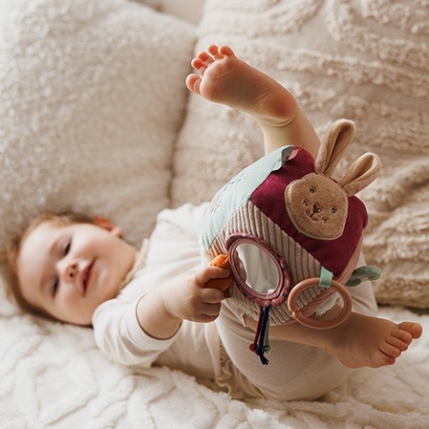 Babyono Kostka sensoryczna Rabbit Karo