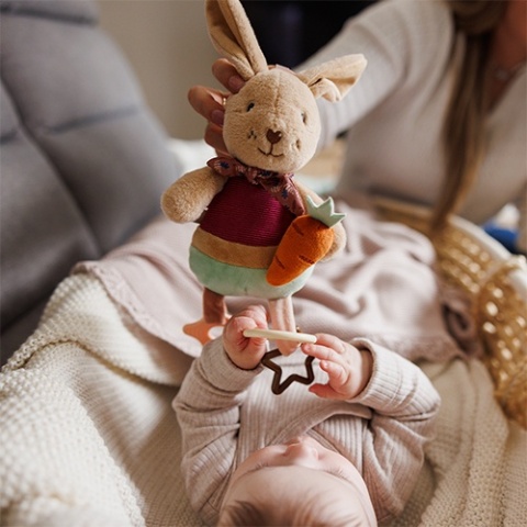 Babyono Zawieszka sensoryczna do wózka Rabbit Karo