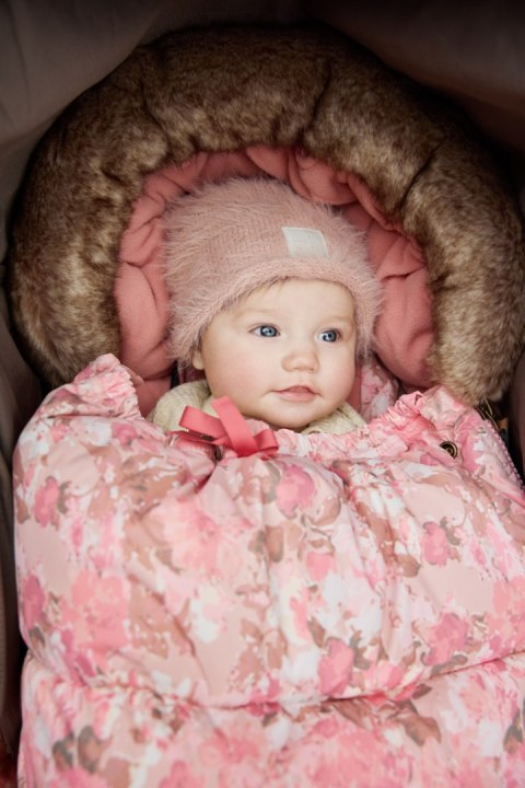 Elodie Details Czapka zimowa, Furry Knit - Powder Pink - 3-100 lata